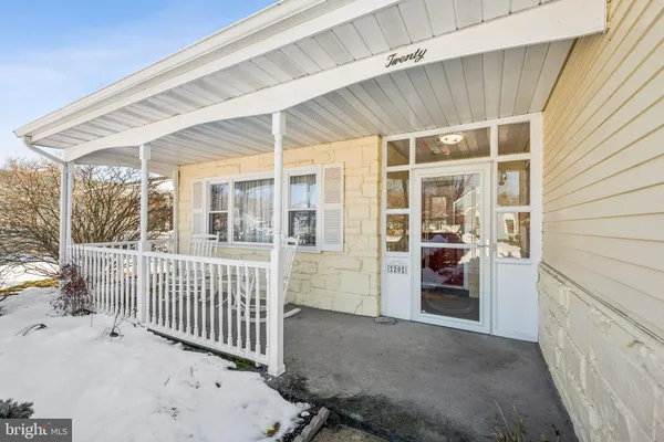 Property Slideshow image 2 of 25 | 20 tifani ln, Southampton, NJ, 08088