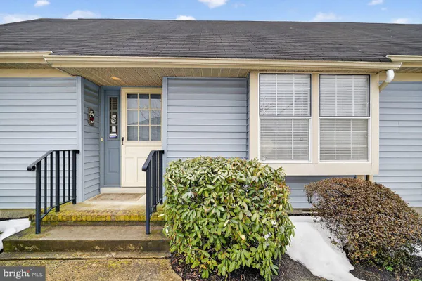 Property Slideshow image 3 of 31 | 17 george washington dr b, Monroe Township, NJ, 08831