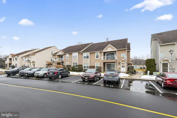 Property Slideshow image 2 of 32 | 5305 adelaide dr a, Mount Laurel, NJ, 08054