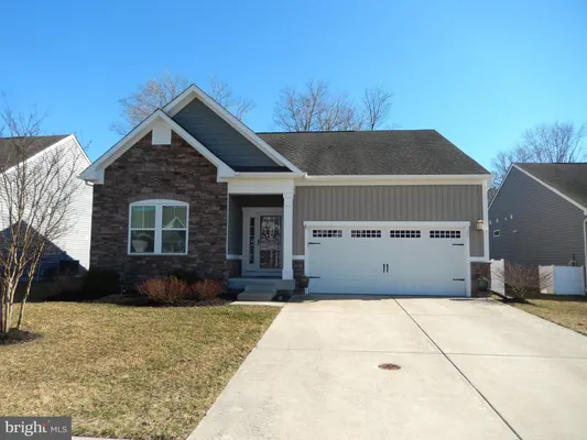 Property Slideshow image 2 of 46 | 27 thornton dr, Ocean View, DE, 19970