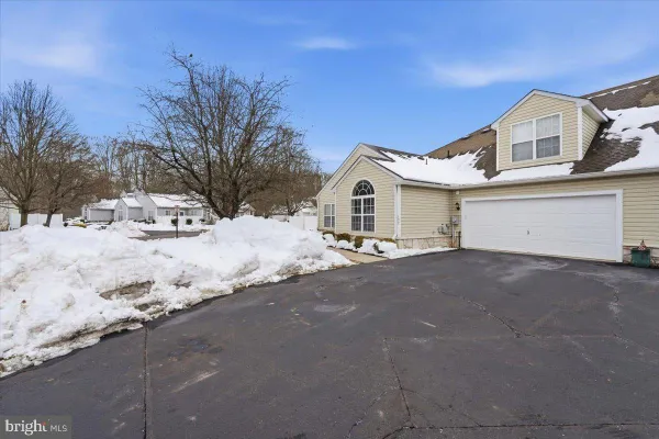 Property Slideshow image 3 of 34 | 192 federal point blvd, Lawrenceville, NJ, 08648