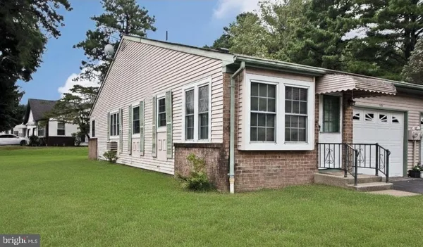 Property Slideshow image 2 of 42 | 12 a sunset rd, Manchester Township, NJ, 08759