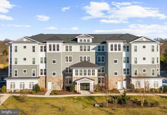 Property Slideshow image 2 of 113 | 2000 herons nest way 401, Chester, MD, 21619