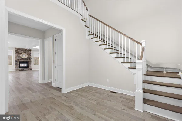 Property Slideshow image 2 of 62 | 13712 long ridge dr, Gainesville, VA, 20155