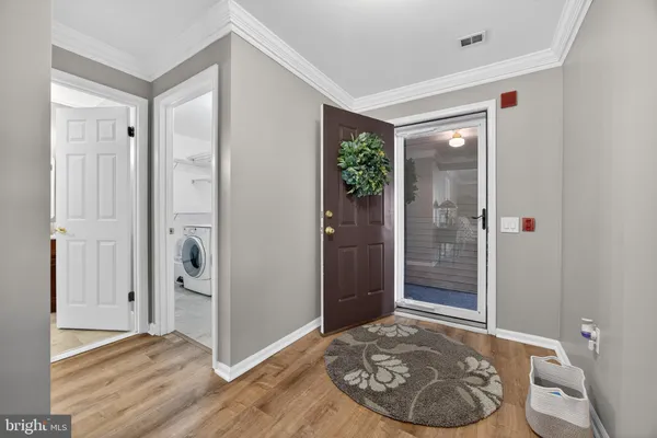 Property Slideshow image 2 of 29 | 71101 delaire landing rd 101, Philadelphia, PA, 19114