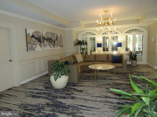 Property Slideshow image 3 of 20 | 15101 interlachen dr 1-112, Silver Spring, MD, 20906