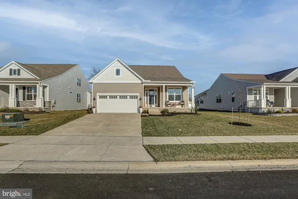 Property Slideshow image 2 of 81 | 507 cherry bark rd, Middletown, DE, 19709