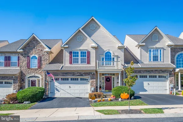 Property Slideshow image 2 of 41 | 116 landis way, Wilmington, DE, 19803