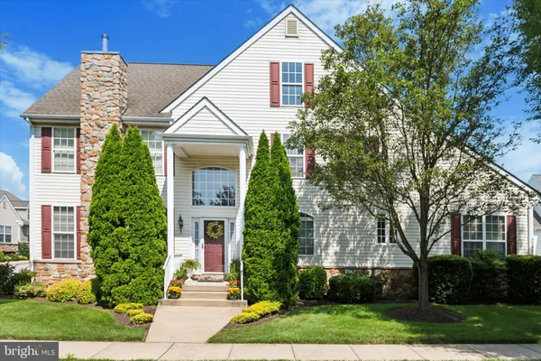 Property Slideshow image 3 of 35 | 400 lantern ln, Kennett Square, PA, 19348