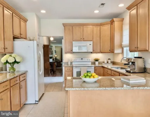 Property Slideshow image 2 of 17 | 607 timberline ln, Manchester Twp, NJ, 08759