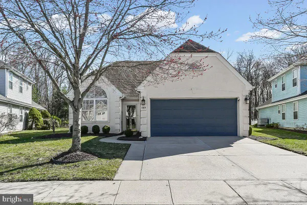 Property Slideshow image 2 of 38 | 149 indigo dr, Mount Laurel, NJ, 08054