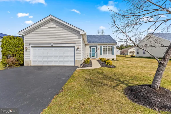 Property Slideshow image 3 of 29 | 89 chamber ln, Columbus, NJ, 08022