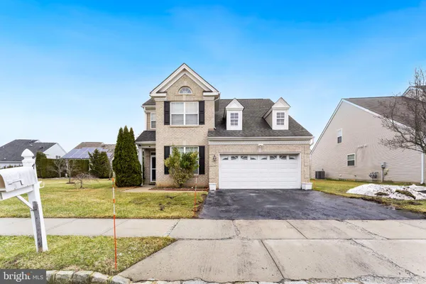 Property Slideshow image 2 of 24 | 7 spring dr, Dayton, NJ, 08810