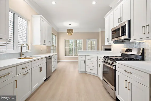 Property Slideshow image 3 of 46 | 5 chatham ct, Ocean Pines, MD, 21811