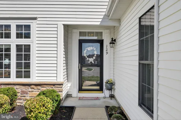 Property Slideshow image 2 of 25 | 129 whitall rd, Glassboro, NJ, 08028