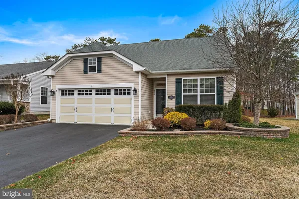 Property Slideshow image 2 of 59 | 303 newport way, Little Egg Harbor Twp, NJ, 08087