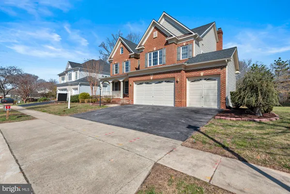 Property Slideshow image 2 of 92 | 905 scupper ct, Annapolis, MD, 21401
