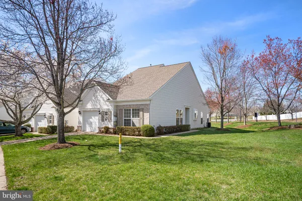 Property Slideshow image 3 of 45 | 10 hartford way 49-3, Fredericksburg, VA, 22406