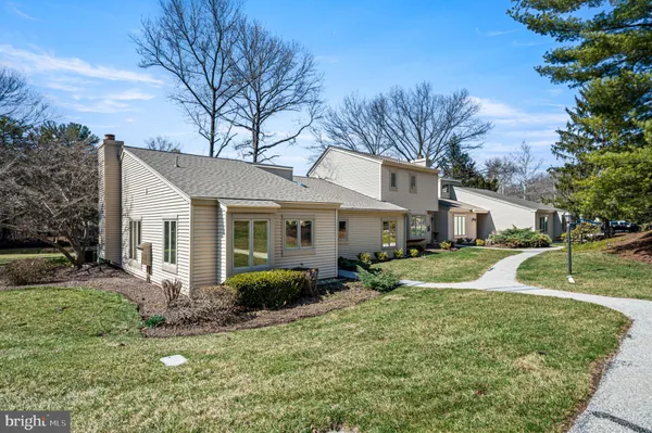 Property Slideshow image 2 of 60 | 6 hersheys dr, West Chester, PA, 19380