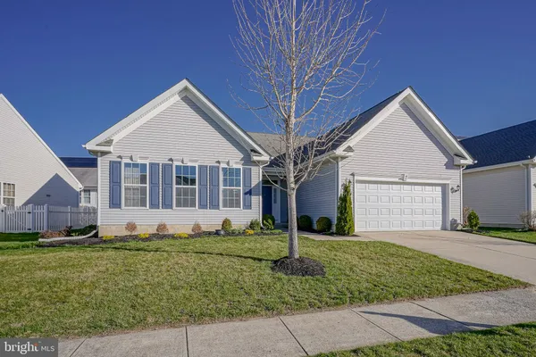 Property Slideshow image 2 of 31 | 7 shelly st, Sicklerville, NJ, 08081