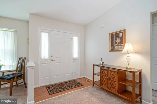 Property Slideshow image 3 of 53 | 19 joanne dr, Sicklerville, NJ, 08081