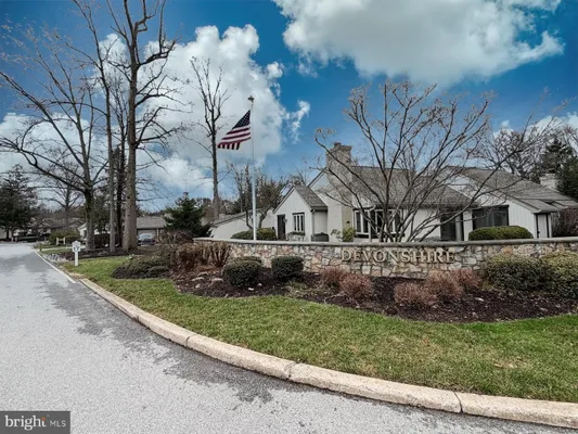 Property Slideshow image 2 of 30 | 318 b devon ln 318b, West Chester, PA, 19380