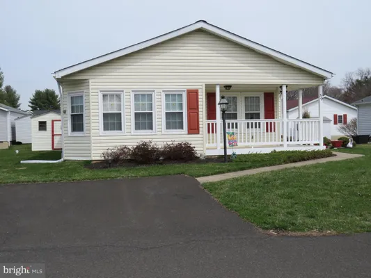 Property Slideshow image 2 of 39 | 59 wildflower ct, New Hope, PA, 18938