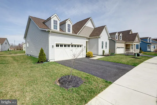 Property Slideshow image 3 of 62 | 3037 barber ln, Middletown, DE, 19709