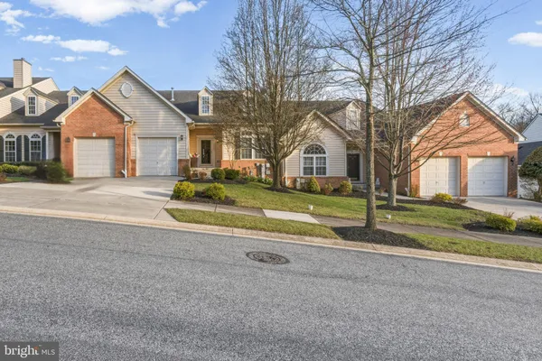 Property Slideshow image 2 of 59 | 4223 chastetree ct, Pikesville, MD, 21208