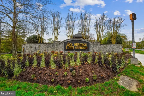 Property Slideshow image 3 of 23 | 860 woodmont rd, Annapolis, MD, 21401