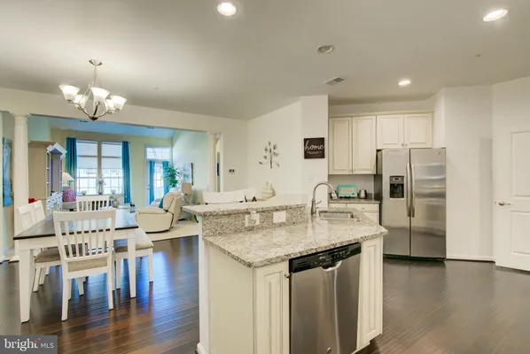 Property Slideshow image 3 of 42 | 3063 moonlight pl, Waldorf, MD, 20603