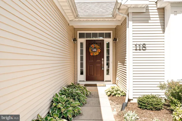 Property Slideshow image 3 of 44 | 118 monte carlo dr, Hamilton, NJ, 08691