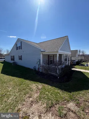 Property Slideshow image 3 of 4 | 1510 glasgow st 69, Pottstown, PA, 19464