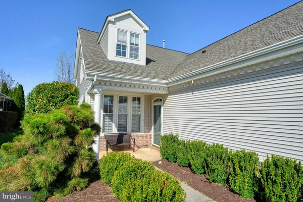 Property Slideshow image 3 of 58 | 13520 norwick pl, Gainesville, VA, 20155