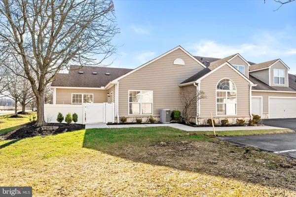 Property Slideshow image 2 of 27 | 64 traditions way, Lawrenceville, NJ, 08648