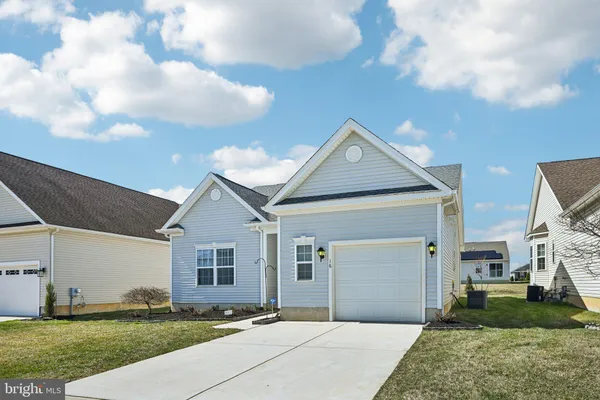 Property Slideshow image 3 of 51 | 16 torresdale st, Millville, NJ, 08332