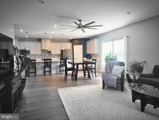 Property Slideshow image 3 of 22 | 7 pegasus ln, Smyrna, DE, 19977