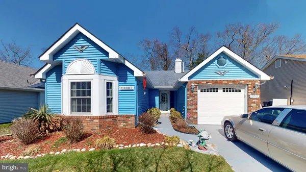 Property Slideshow image 2 of 50 | 106 lantern pl, Little Egg Harbor Twp, NJ, 08087