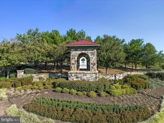 Property Slideshow image 2 of 52 | 118 twinleaf way, Lake Frederick, VA, 22630