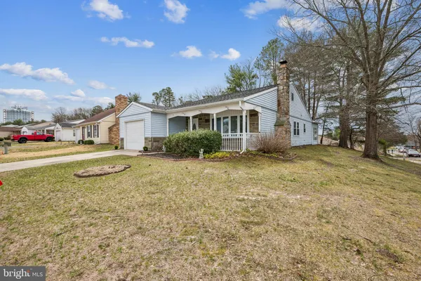 Property Slideshow image 2 of 25 | 1 new castle dr, Southampton, NJ, 08088
