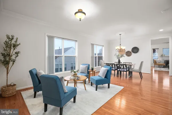 Property Slideshow image 3 of 78 | 164 bridgewater cir, Fredericksburg, VA, 22406