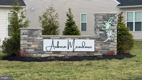 Property Slideshow image 2 of 110 | 264 hyde ave, Smyrna, DE, 19977