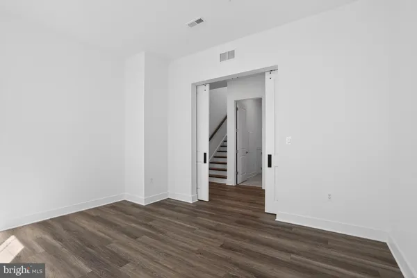 Property Slideshow image 3 of 51 | 540 warbler way, Chester, MD, 21619
