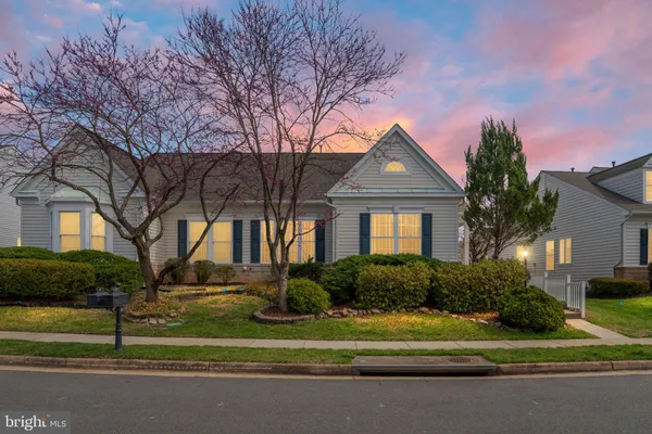 Property Slideshow image 2 of 59 | 12966 dunbarton dr, Bristow, VA, 20136