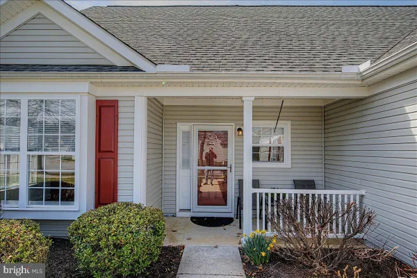 Property Slideshow image 3 of 31 | 12 springmill dr, Middletown, DE, 19709