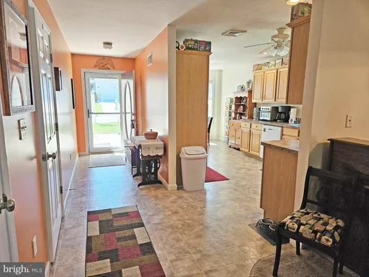 Property Slideshow image 3 of 27 | 14 colonial ct, Shippensburg, PA, 17257