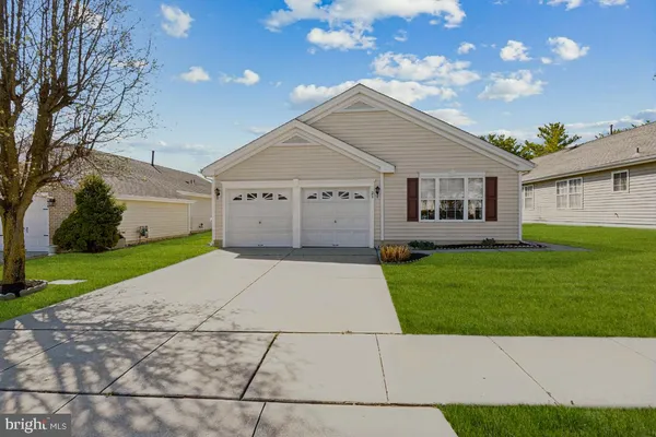 Property Slideshow image 2 of 34 | 29 grandview pl, Sewell, NJ, 08080