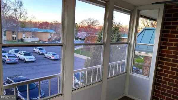 Property Slideshow image 2 of 24 | 3378 chiswick ct 52-3e, Silver Spring, MD, 20906