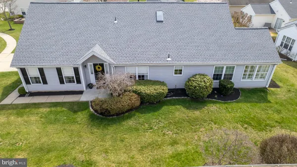 Property Slideshow image 2 of 38 | 6 phoebe ter, West Deptford, NJ, 08086