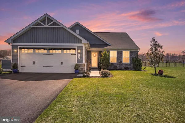 Property Slideshow image 2 of 39 | 133 cassius ln, Dover, DE, 19901